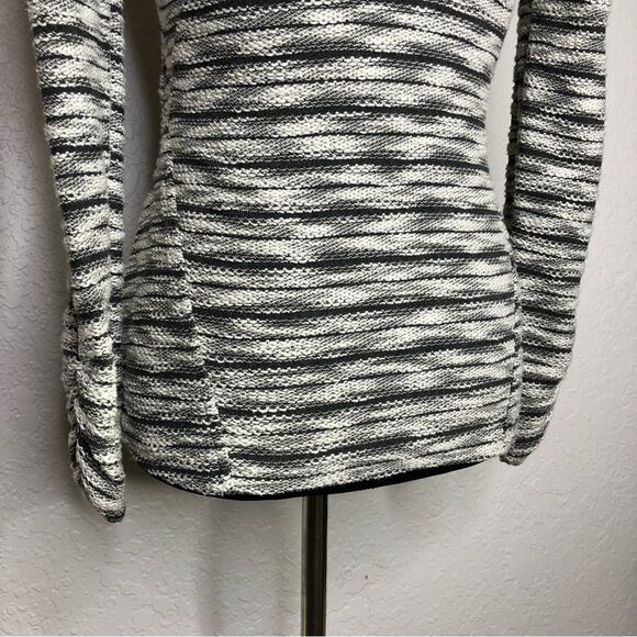 Anthropologie Saturday Sunday gray marled button knit jacket size Extra Small - Picture 9 of 15